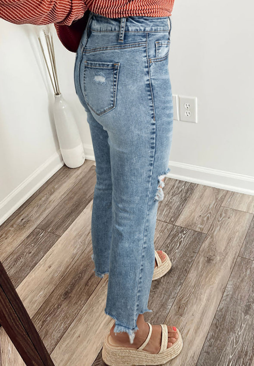 Raw hem boyfriend jeans